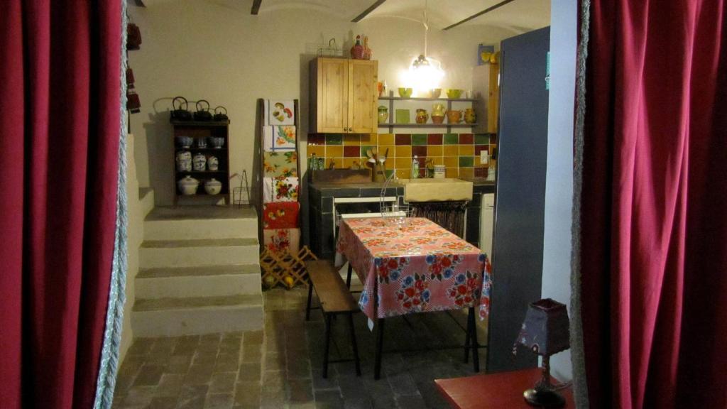Maison D'Hotes La Boca Sommières Стая снимка